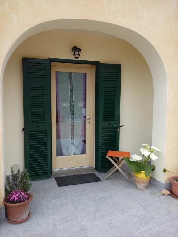 Casa Papaveri Rossi Финале Лигуре Стая снимка