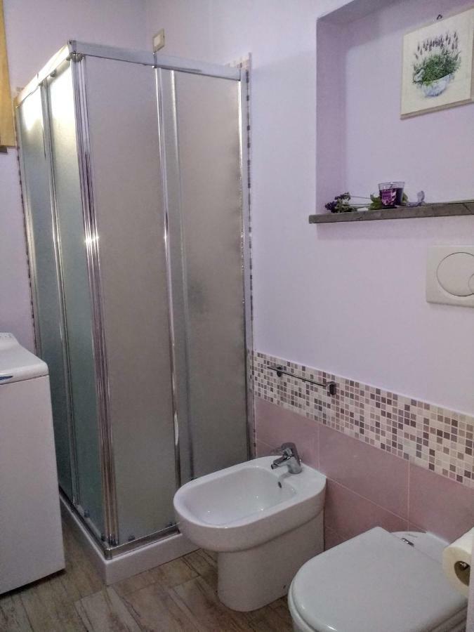 Casa Papaveri Rossi Финале Лигуре Екстериор снимка